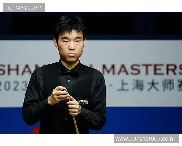 上海足球队在大师赛中的战术表现分析与评价探讨