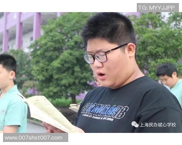 深圳篮球队的蜕变之旅：从草根到职业的奋斗与荣耀